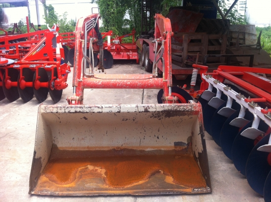 อุปกรณ์ต่อพ่วงรถแทรกเตอร์