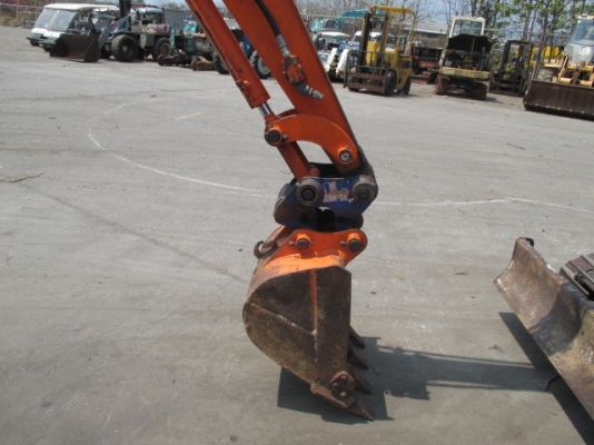 ขายรถขุดเล็ก Hitachi Ex30 ขายรถขุดเล็ก Hitachi Ex30