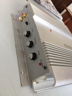 เพาเวอร์ 2 ชาแนล 2 ตัวครับ ขับซับกับกลาง