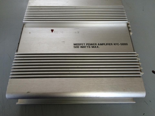 เพาเวอร์ 2 ชาแนล 2 ตัวครับ ขับซับกับกลาง