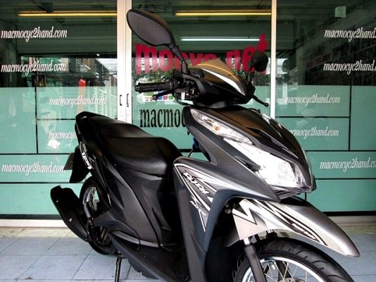 CLICK 125 i รุ่น racing ระบบ combibrake สีดำด้าน รถเดือน เมษายน ปี56 ไมล์ 3038 โล ของแถม 3 รายการ 34900