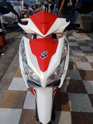 Honda Click 125 i ปี 2556 รุ่นใหม่ล่าสุด สีดำแดง ลาย Street รถสวยใสฝุดๆ