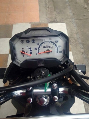 Honda Zoomer X ปี 2557 สีดำแดง ตัว TOP คอมบายเบรค รถสวยหล่อเว่อร์ สุดคุ้มกับทะเบียนเลขสวย