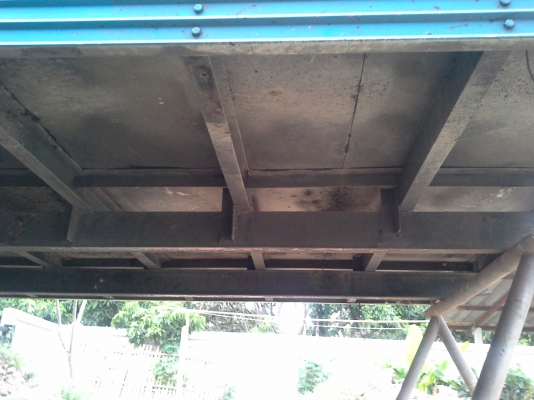 ขายถูกเหลือ 55000 บาทตู้ไอศครีมพร้อมเครื่องทำความเย็นสภาพ 80\%สวยภายในเป็นสเเตนเลส นอกอลูมีเนียม  ขนาด4.20*2*2.10 ต่อรองได้ ขายได้ขายเลยครับ