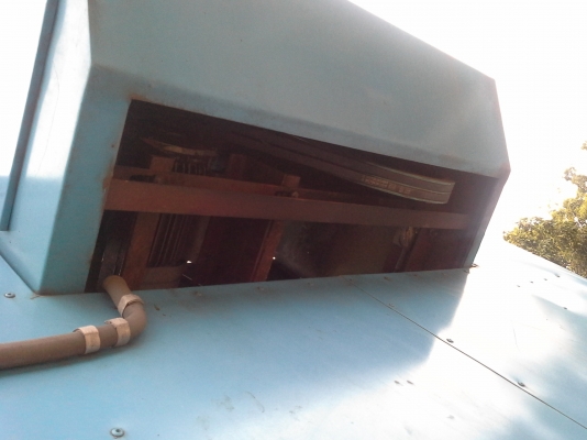 ขายถูกเหลือ 55000 บาทตู้ไอศครีมพร้อมเครื่องทำความเย็นสภาพ 80\%สวยภายในเป็นสเเตนเลส นอกอลูมีเนียม  ขนาด4.20*2*2.10 ต่อรองได้ ขายได้ขายเลยครับ