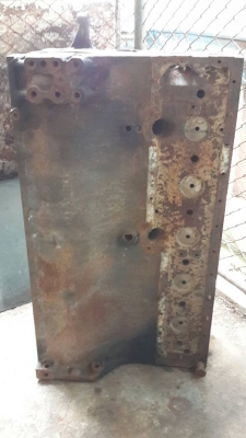 ขาย -- เสื้อสูบเบนซ์ 210 แรงม้า (รถบัส)