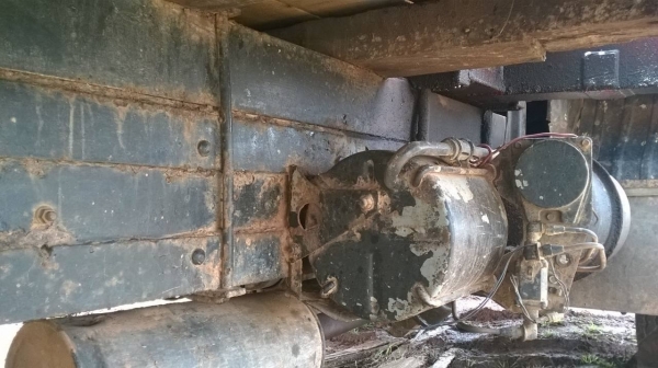 ขายรถ 6 ล้อติดเครน UNIC 3 ตัน HINO FD ยาว 5.50 เมตร เครื่อง WO6E 165 แรงม้า เกียร์ HO พาวเวอร์ ทะเบียนพร้อมโอนครับ