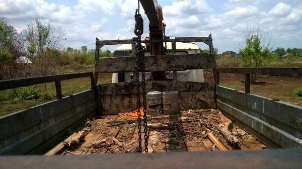 ขายรถ 6 ล้อติดเครน UNIC 3 ตัน HINO FD ยาว 5.50 เมตร เครื่อง WO6E 165 แรงม้า เกียร์ HO พาวเวอร์ ทะเบียนพร้อมโอนครับ