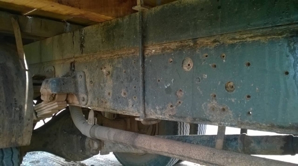 ขายรถ 6 ล้อติดเครน UNIC 3 ตัน HINO FD ยาว 5.50 เมตร เครื่อง WO6E 165 แรงม้า เกียร์ HO พาวเวอร์ ทะเบียนพร้อมโอนครับ