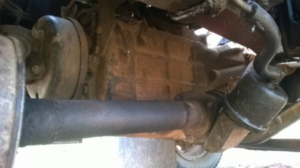 ขายรถ 6 ล้อติดเครน UNIC 3 ตัน HINO FD ยาว 5.50 เมตร เครื่อง WO6E 165 แรงม้า เกียร์ HO พาวเวอร์ ทะเบียนพร้อมโอนครับ