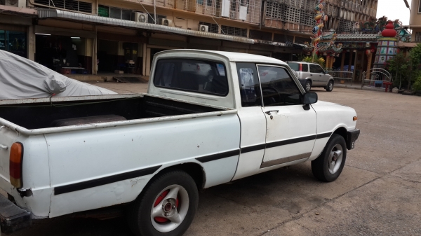 ขายมาสดาแฟมิลี่1300 ซีซี ราคาถูกพร้อมใช้งาน