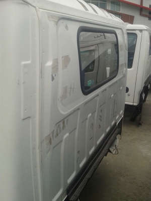 หัวเก๋ง ISUZU NKR การ์ตูน