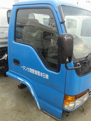 หัวเก๋ง ISUZU NKR การ์ตูน หัวเก๋ง ISUZU NKR การ์ตูน