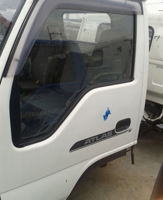 หัวเก๋ง ISUZU NPR การ์ตูน หัวเก๋ง ISUZU NPR การ์ตูน