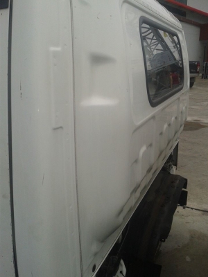 หัวเก๋ง ISUZU NPR การ์ตูน หัวเก๋ง ISUZU NPR การ์ตูน