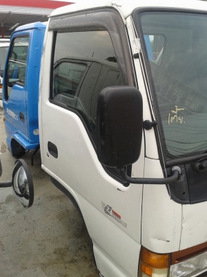 หัวเก๋ง NPR การ์ตูน รุ่นใหม่