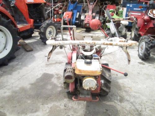รถเกี่ยวข้าวเดินตาม KUBOTA HE30A รหัสสินค้า : 14001925 หรือเพิ่มเติมไดที่ www.nihonmono.com รถเกี่ยวข้าวเดินตาม KUBOTA HE30A รหัสสินค้า : 14001925 หรือเพิ่มเติมไดที่ www.nihonmono.com