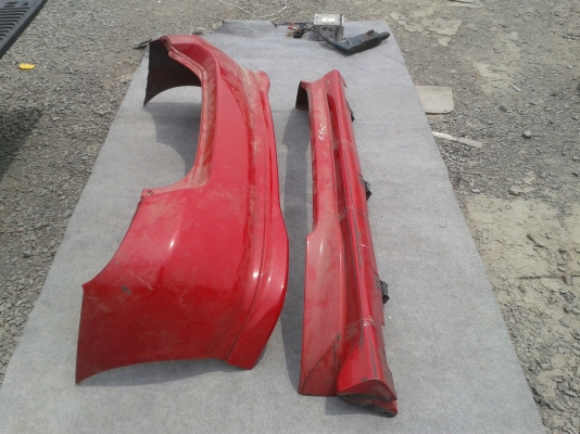 กันชนหลัง ลิ้นหน้าและด้านข้าง แจ๊สตัวแรก