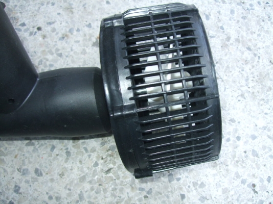 สกู๊ตเตอร์น้ำ เพิ่มความสนุกในการเล่นน้ำ