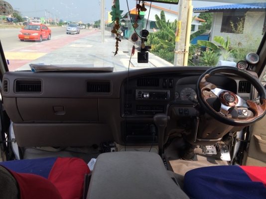 ขายเออแวนแต่งตัวนอก VIPทั้งคัน ขายเออแวนแต่งตัวนอก VIPทั้งคัน