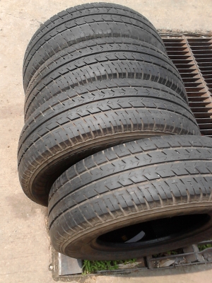 215/70 R15 THUNDERER ชุด 4 เส้น tel.081-427-3941