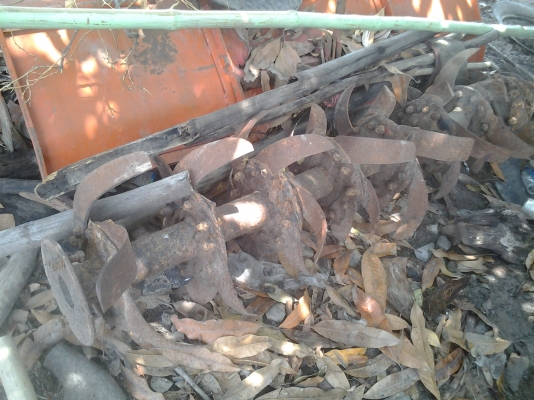 ขายตามสภาพโรต้ารี1.60เฟื่องท้ายโซ่2ข้างต้องเปลี่ยนลูกปืนข้างหนึงมีโซ่ใหม่แถมให้