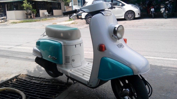 ขาย ฮอนด้า จูลิโอ้ 20000 บาท ติดต่อ 0814492269