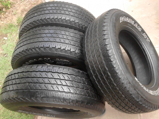 225/70R15 ROADSTONE ROADIAN HT ชุด 4 เส้น tel.081-427-3941