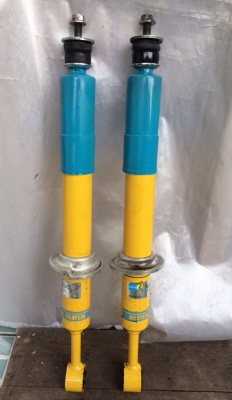 โช้ค bilstein เหลือง คู่หน้า ใส่ vigo / fortuner สภาพใหม่