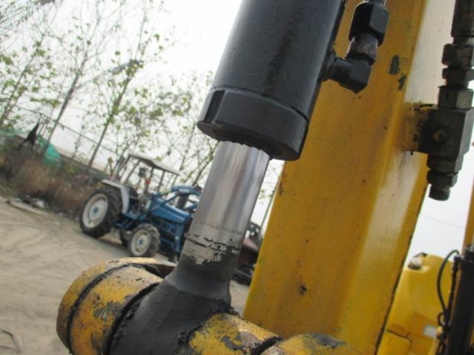 ขายรถขุดเล็ก Hitachi Ex33U