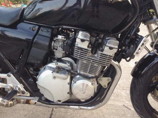 ขาย Yamaha XJR 400 ปี 2000 เอกสารสรรพสามิตรเเท้ๆ  ตัวจริง