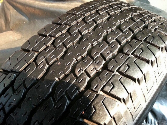 ขายล้อไทรทัน พร้อมยาง  BS 245 x 70 x 16