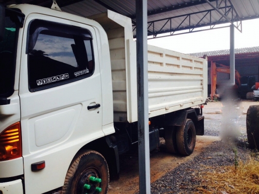 รถฮีโน่ 6 ล้อดั้ม 170 แรงม้า. ปี 51  ( รถวิ่ง 1xx,xxx กว่า กม. )    สนใจติดต่อ  081 - 6079515