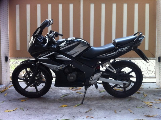 ขออนุญาติขาย HONDA CBR 150 สตา์ร์ทมือ โอนให้ฟรีครับ