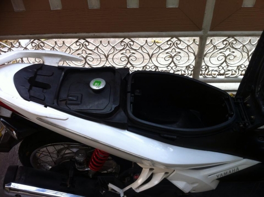 ขออนุญาติขาย Yamaha Nouvo Elegance 135 cc. สีขาวมุก โช๊คหลัง YSS ตัว TOP โอนฟรี