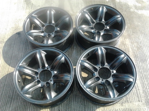 เล็บเหยี่ยว อีฃูสุ แท้ๆ ขอบ16 กว้าง7 ออฟ7.5 สภาพสวยๆ 1ชุด