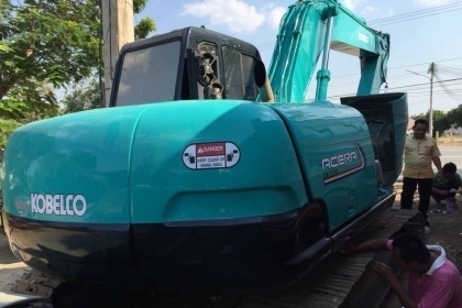 KOBELCO SK120 MACK5 SUPPER เก๋งมาคทรี รถนอก พร้อมใช้ KOBELCO SK120 MACK5 SUPPER เก๋งมาคทรี รถนอก พร้อมใช้