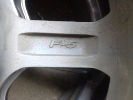 ขอบ 16  R-Z แม๊กขอบ 16 ( 16x7 JJ.) ชุด 4 วง  tel.081-427-3941