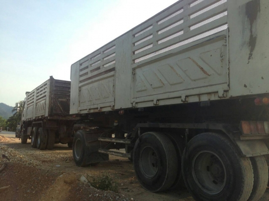 รถอีซูซุ 10 ล้อดั้ม FXZ 360 แรงม้า ปี 55. ( รถวิ่ง 2xx,xxx กม. )    สนใจติดต่อ  081 - 6079515