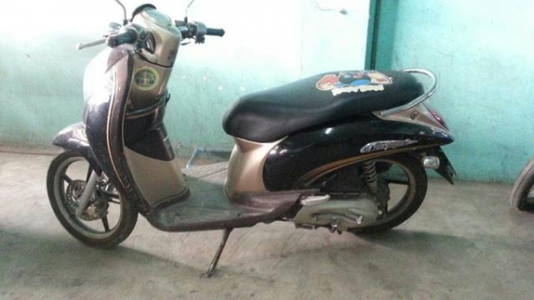 honda scoopy 110i กท854 ปี53 สีดำน้ำตาล ล้อแมก เดิมๆ เครื่องดี  18000