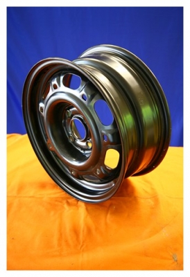 ขายล้อเหล็ก Volkswaken Passat รุ่นแรกของใหม่ค้างสต๊อก