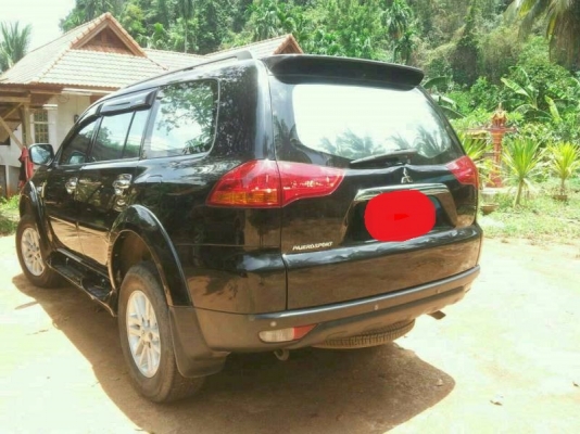 Mitsubishi Pajero  ปี12    เครื่อง2.5  ออโต้โฟ