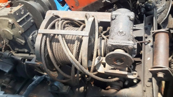 วินช์เพลา-ไฮดรอลิค