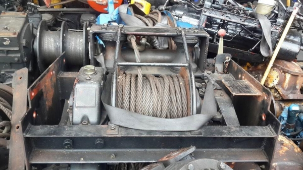 วินช์เพลา-ไฮดรอลิค