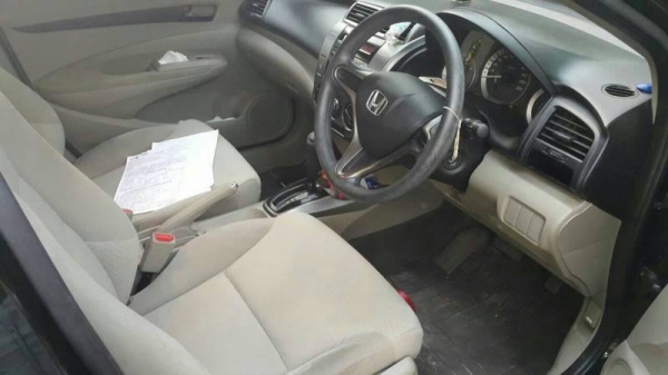 Honda City ปี13 ออโต้ แบคคู่ Honda City ปี13 ออโต้ แบคคู่