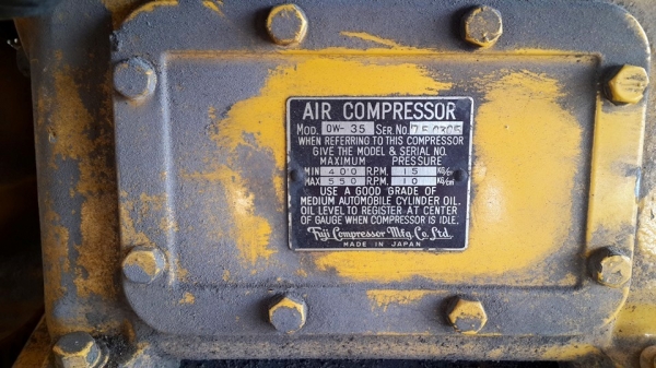 ปั๊มลมญี่ปุ่นครับ