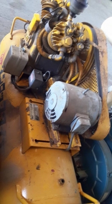 ปั๊มลมญี่ปุ่นครับ