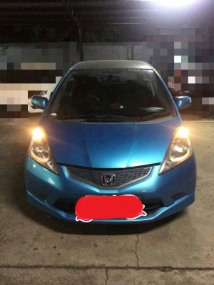 Honda  Jazz ปี08    ออโต้    ตัวTOP