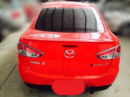 Mazda2 4ประตู  ปี12    ออโต้    เบาะหนัง   ตัวTOP