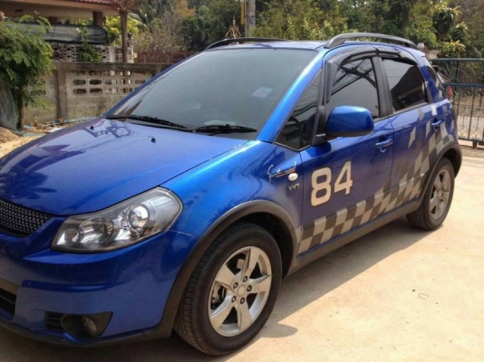 Suzuki SX4 ปี11 ออโต้ Suzuki SX4 ปี11 ออโต้